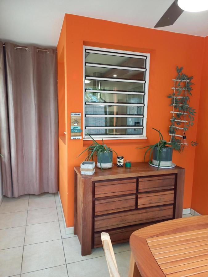 Bel Appartement Avec Terrasse Proche Des Plages Saint-Gilles-les Bains Dış mekan fotoğraf